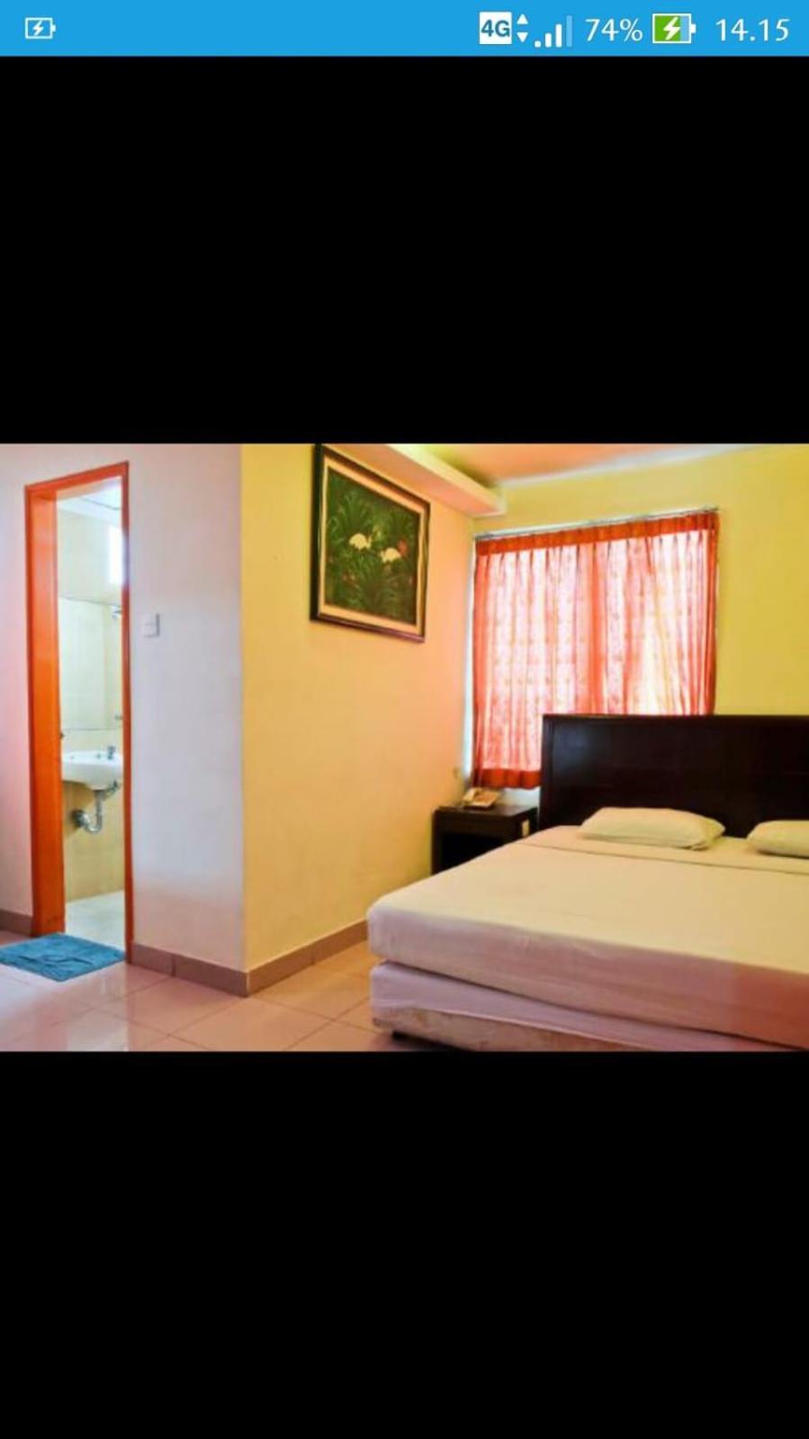 Plaza Hotel Harco Mangga Dua Jakarta Buitenkant foto